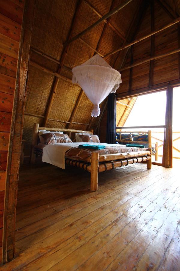 Hyena Hill Lodge Sanga Exteriör bild